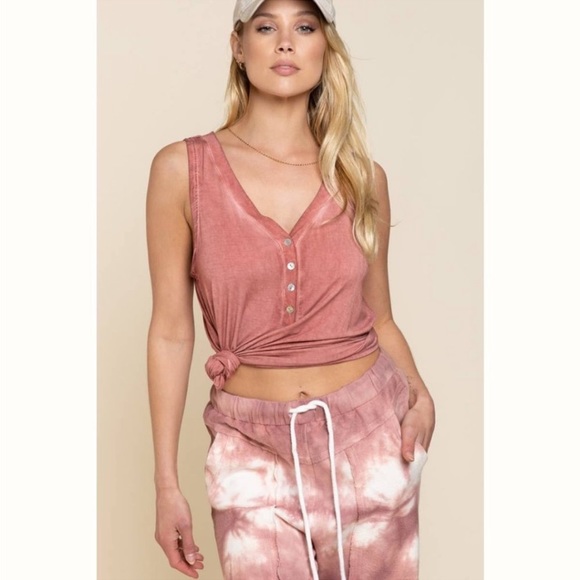 POL Mineral Washed "Not Your Typical Basic" Tank - Picture 1 of 11